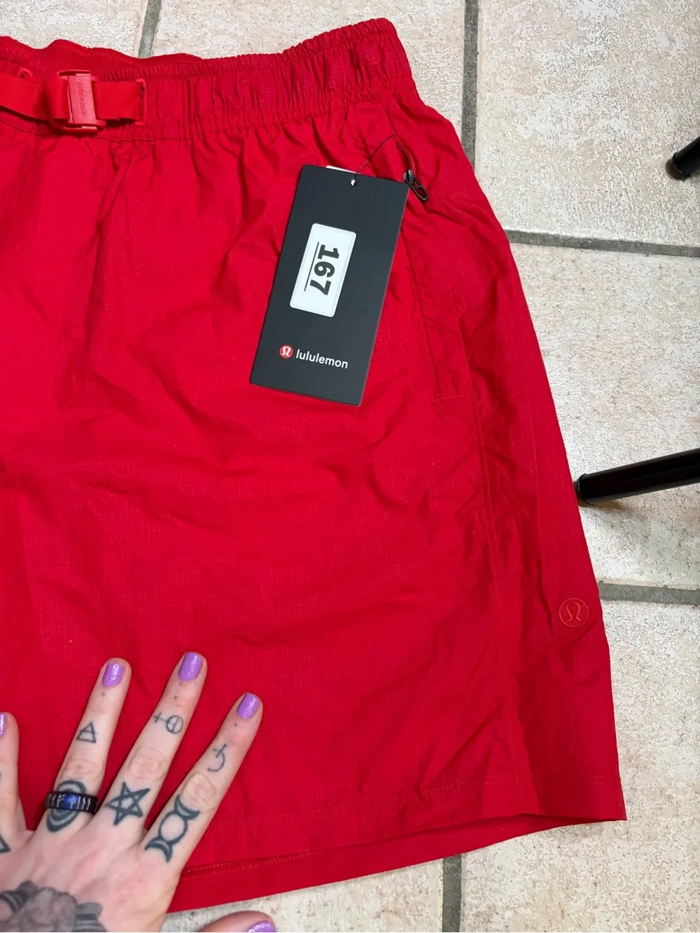 NWT Lululemon UV-Protective Hiking Short *6” (Oxford Red) Size M